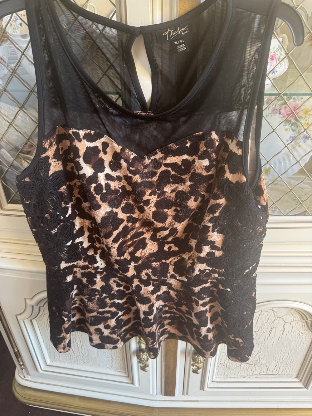 Thalia Sodi Black Mesh & Leopard Print Lace Panel Tank 🩷